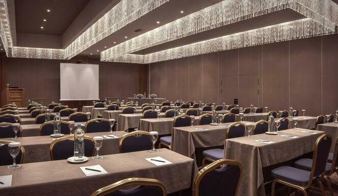 01_DULAC_166_hires_result-white